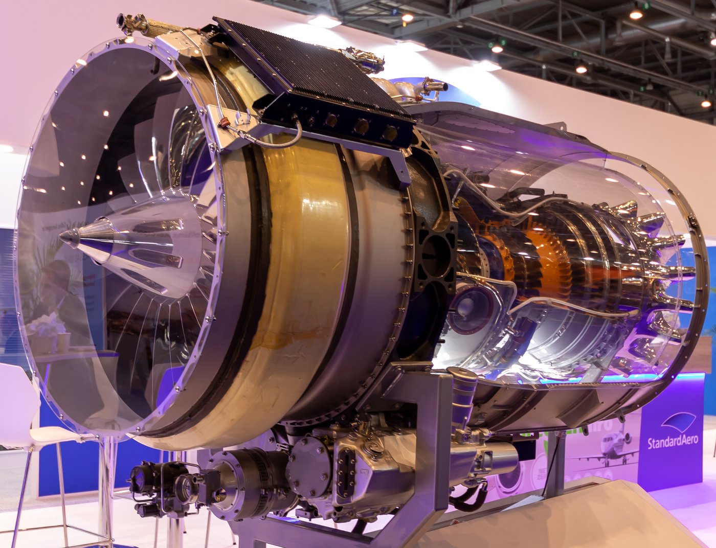 Honeywell HTF7000 · exhibition cutaway